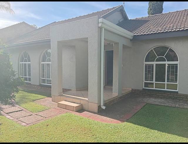 3 BEDROOM HOUSE FOR SALE IN WIERDA PARK